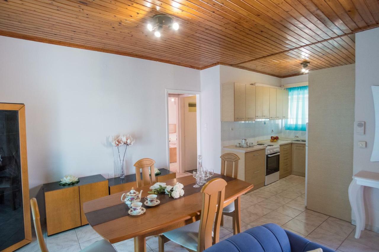 Aelia Apartment Preveza Luaran gambar